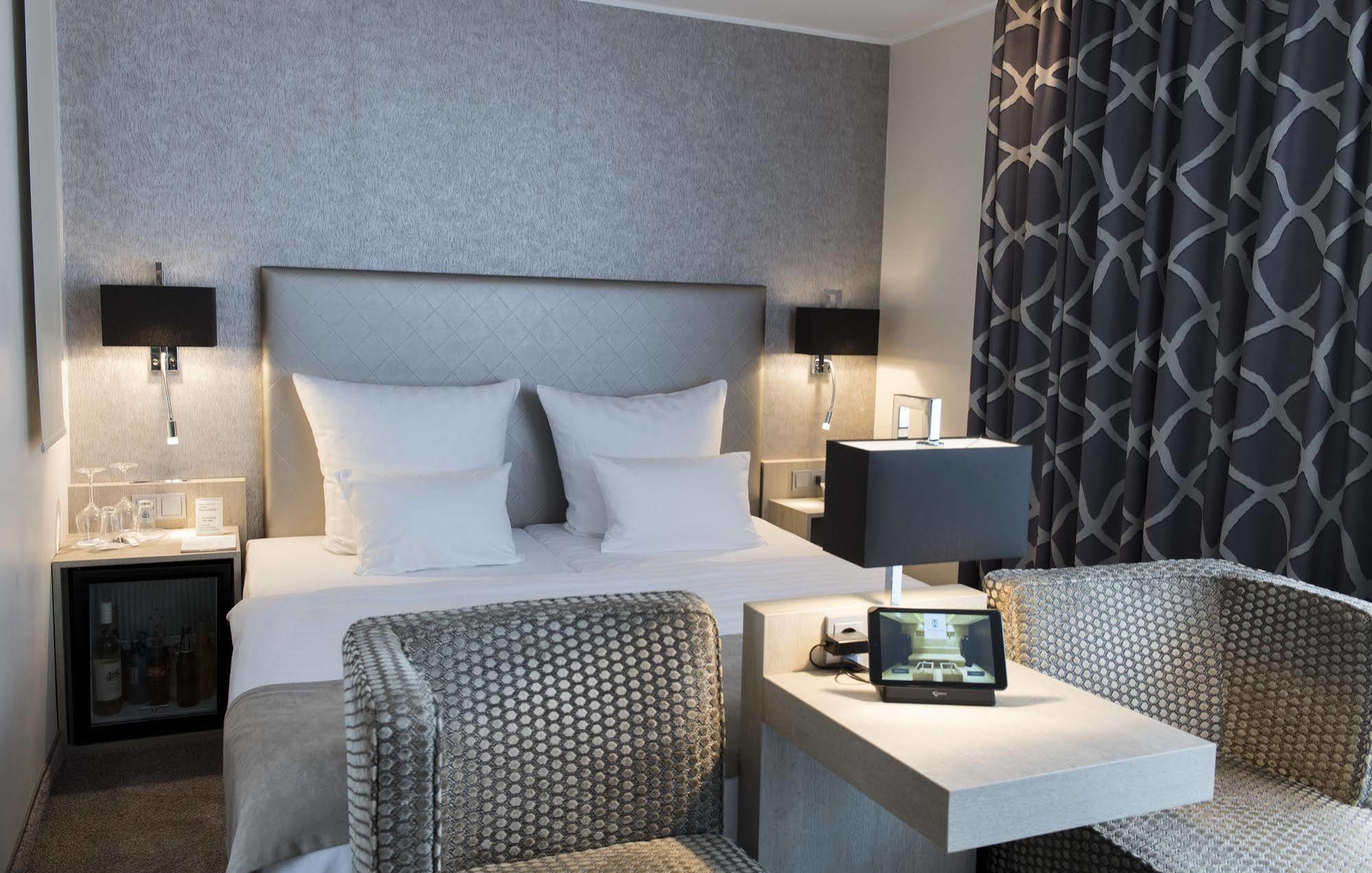 Thomas Hotel Spa & Lifestyle Husum  Exterior foto